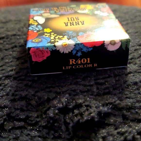 Anna Sui Lip Color R - Picture 4 of 8